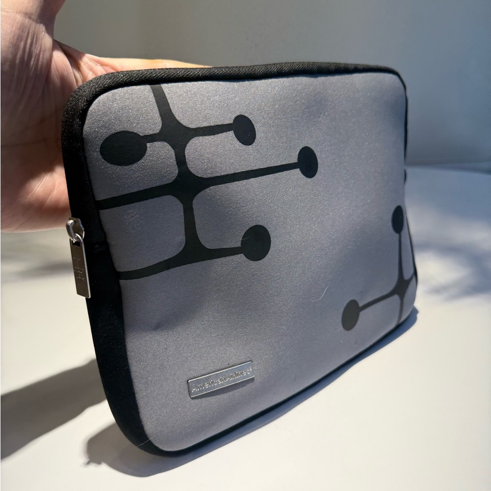 The American Airlines Eames Dot Pattern Bag in Gray and Black